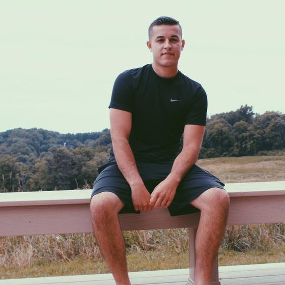 Meet your Posher, Dominic - Picture 1 of 1